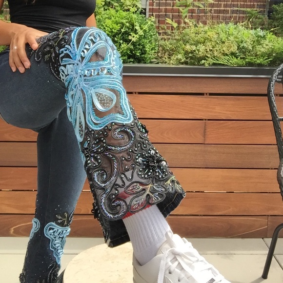 Vintage Flare Jeans - Picture 2 of 7